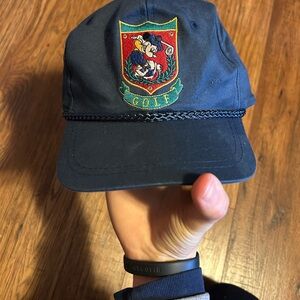 Vintage Mickey Mouse Disney Golf Crest Wilson Strapback Hat